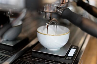 Apa kandungan dalam kopi dan manfaatnya dari seduhan mesin kopi