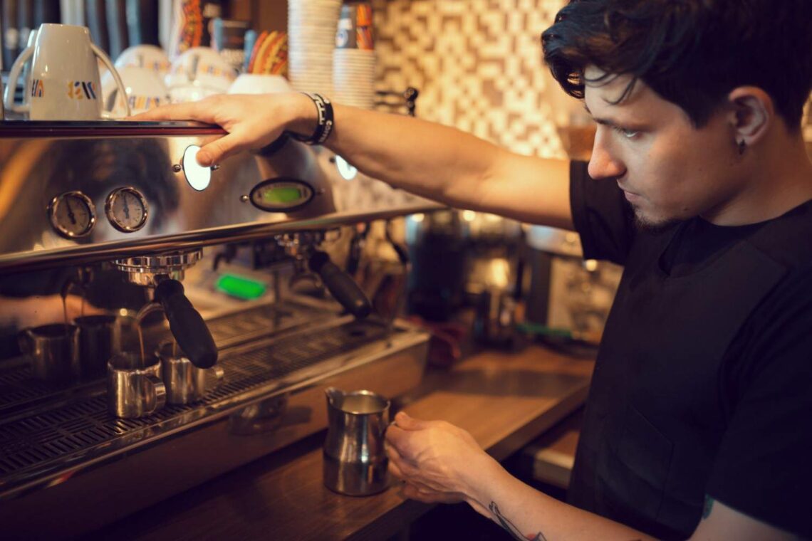 Usaha Kopi Anti Sepi