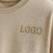 kelebihan bordir kaos dengan logo timbul rapi dan jahitan kuat pada bahan katun
