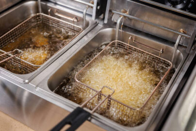 Menggoreng dengan Deep Fryer