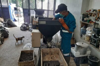 cara mengolah limbah menjadi briket