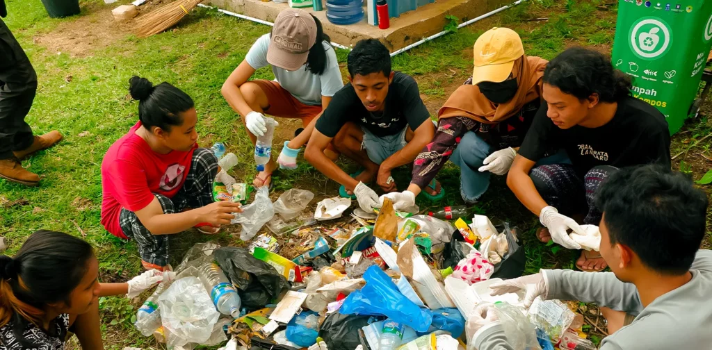 mesin pengolah sampah kompos