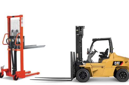 beda hand stacker dan forklift